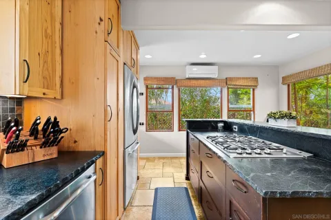 $2,395,000 | 4377 Newport Avenue, San Diego, CA 92107