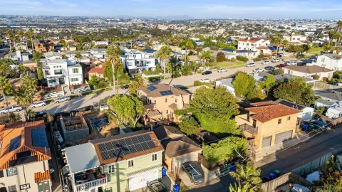 $2,395,000 | 4377 Newport Avenue, San Diego, CA 92107