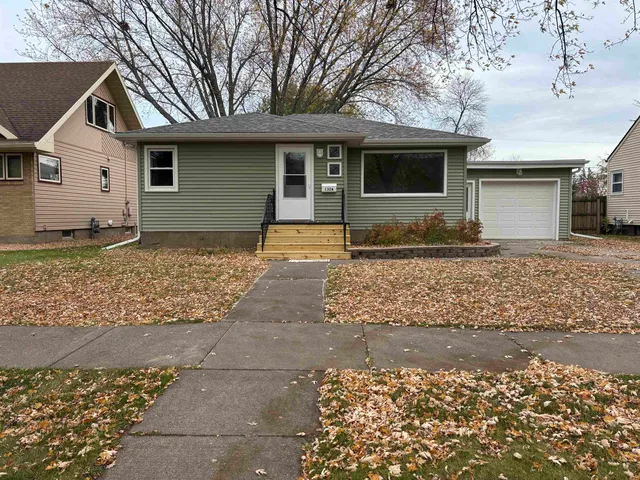 $175,000 | 1326 92nd Avenue West, Duluth, MN 55808