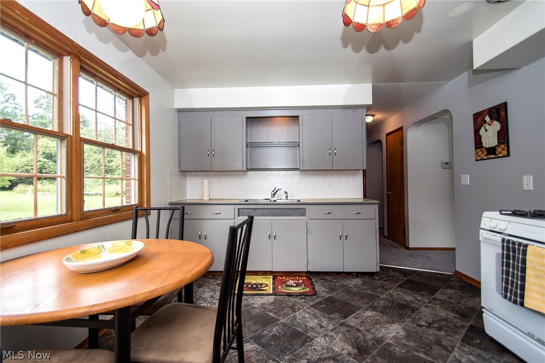 7765 Dines Road Novelty, OH 44072 - Photo 11 of 30 Gallery Image 11