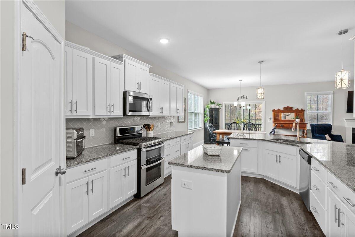 804 Peterson Ridge Road Fuquay-Varina, NC 27526 - Photo 9 of 35 22-DSC02750