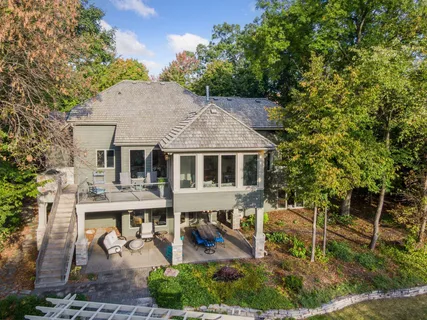 $1,500,000 | 8673 Sherwood Bluff, Eden Prairie, MN 55347