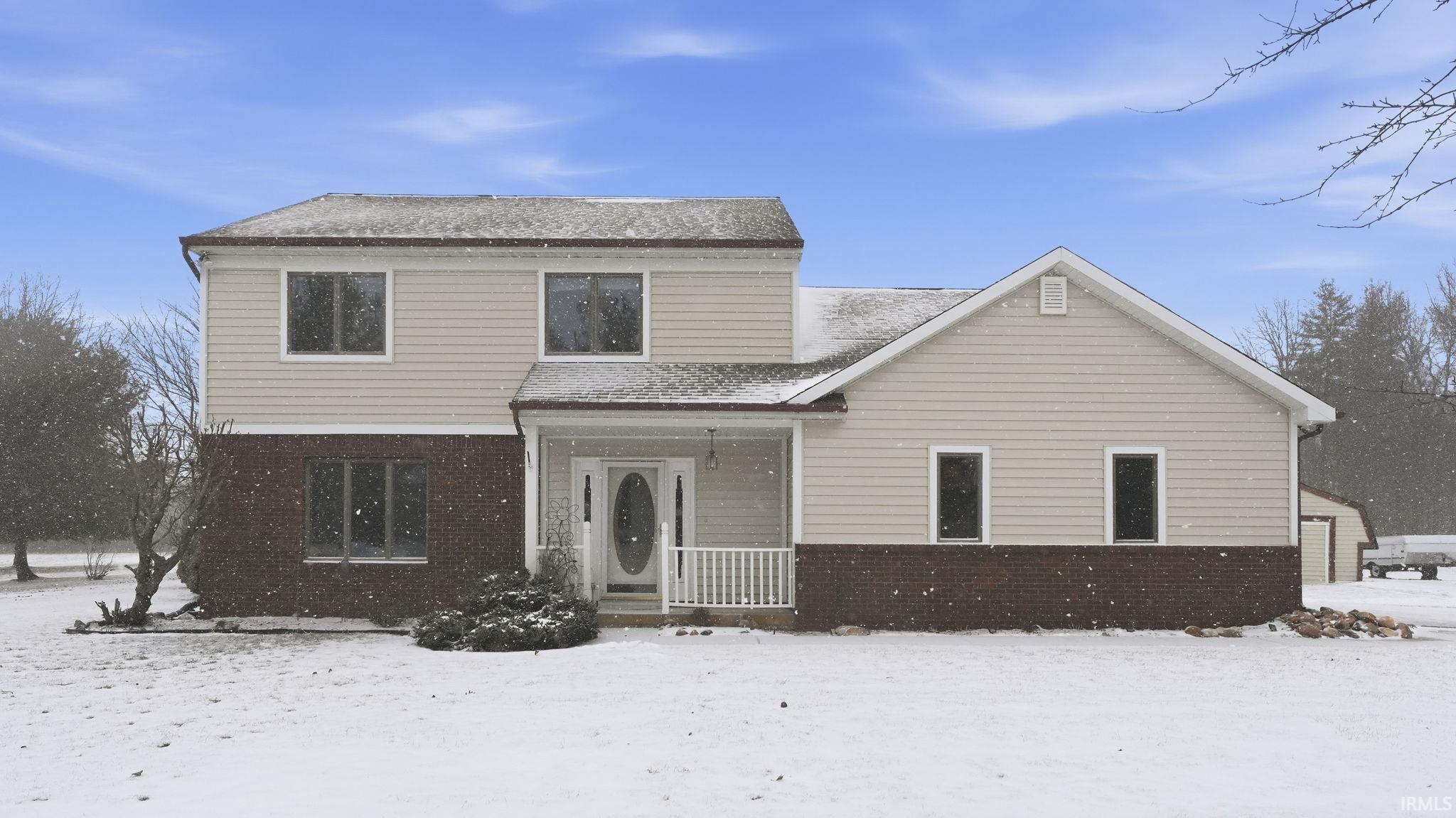 7722 West Greenwell Road Churubusco, IN 46723 - Photo 3 of 36