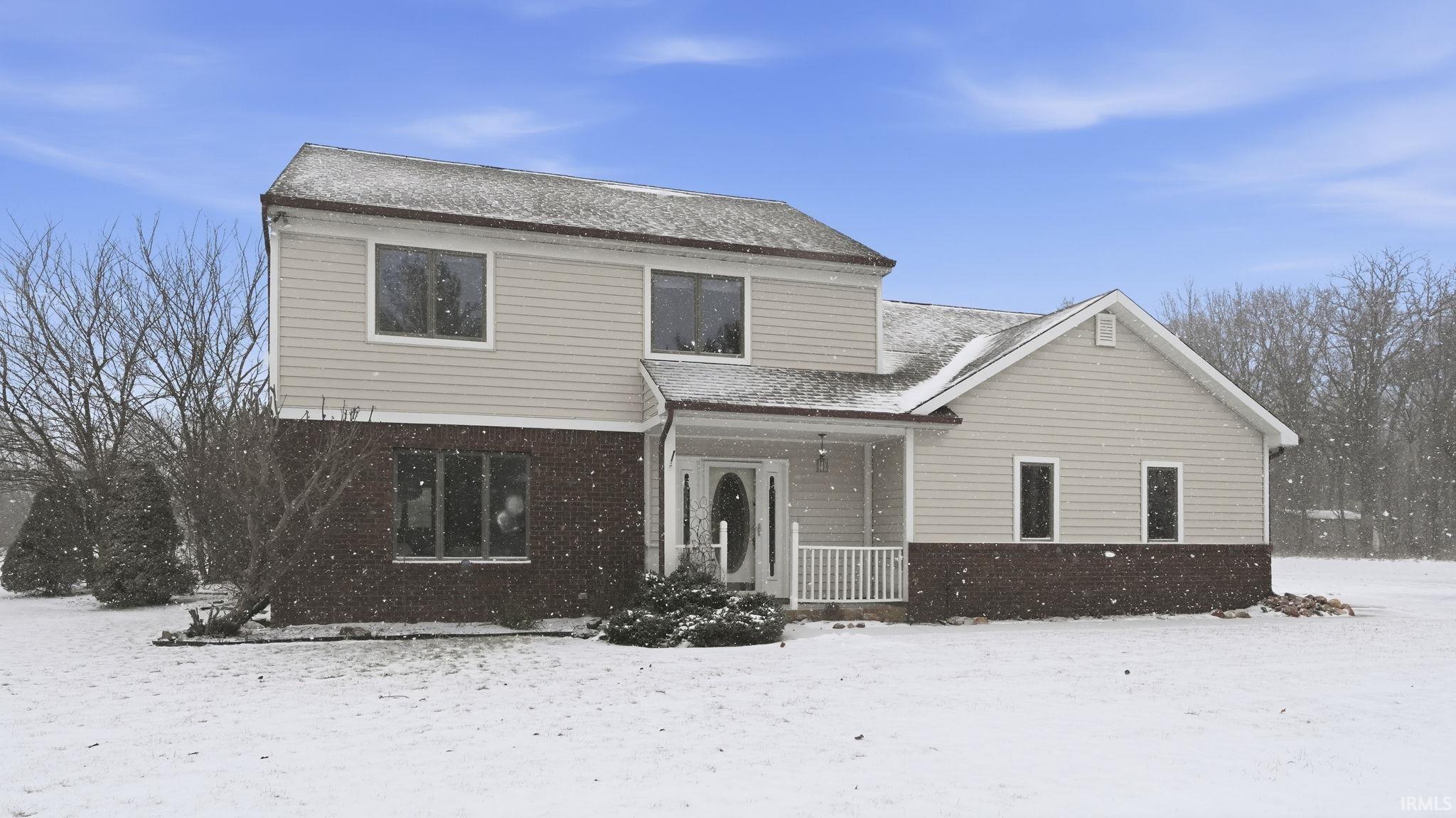 7722 West Greenwell Road Churubusco, IN 46723 - Photo 4 of 36