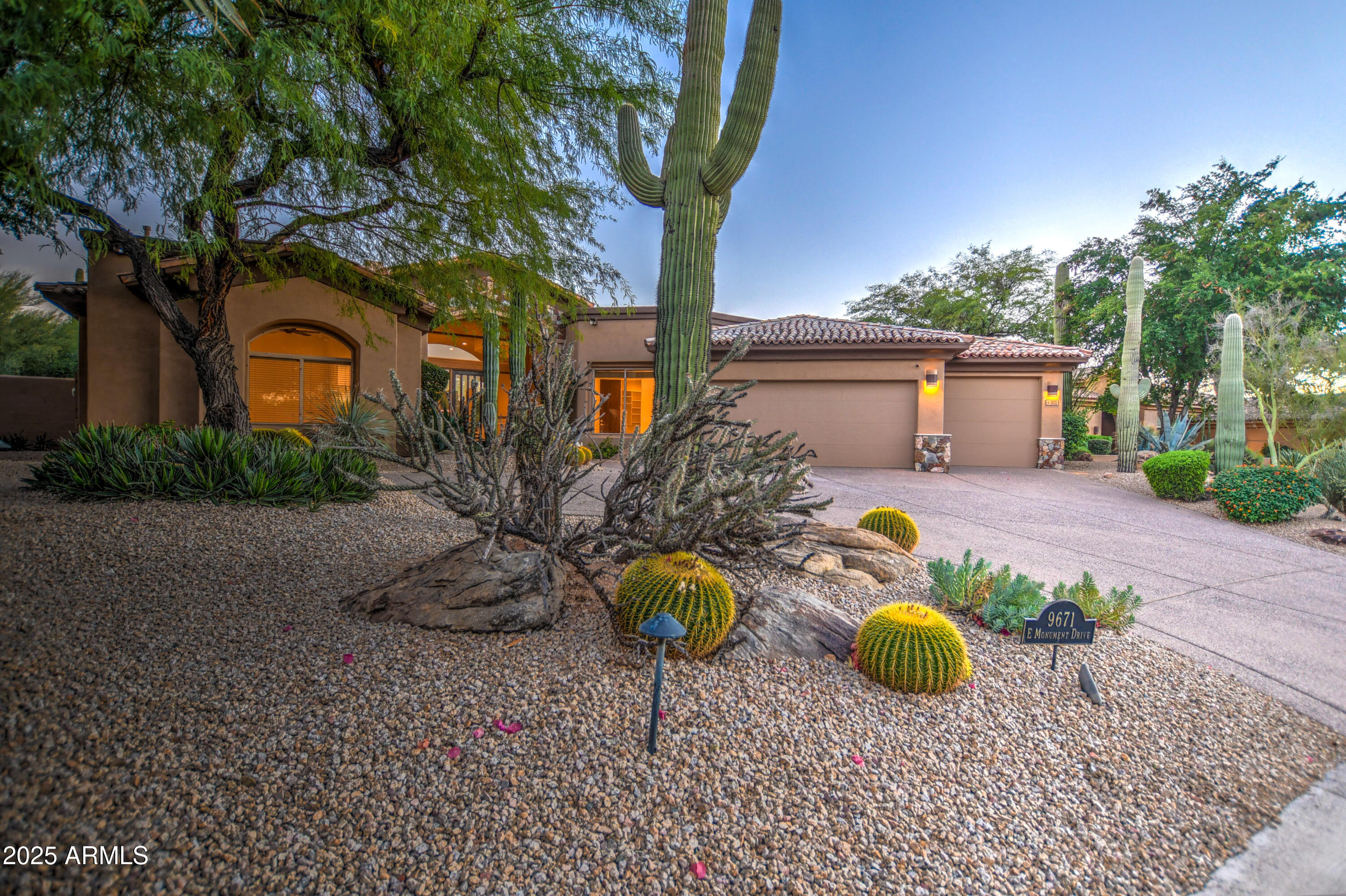 9671 East Monument Drive Scottsdale, AZ 85262 - Photo 75 of 124 Twilight 4