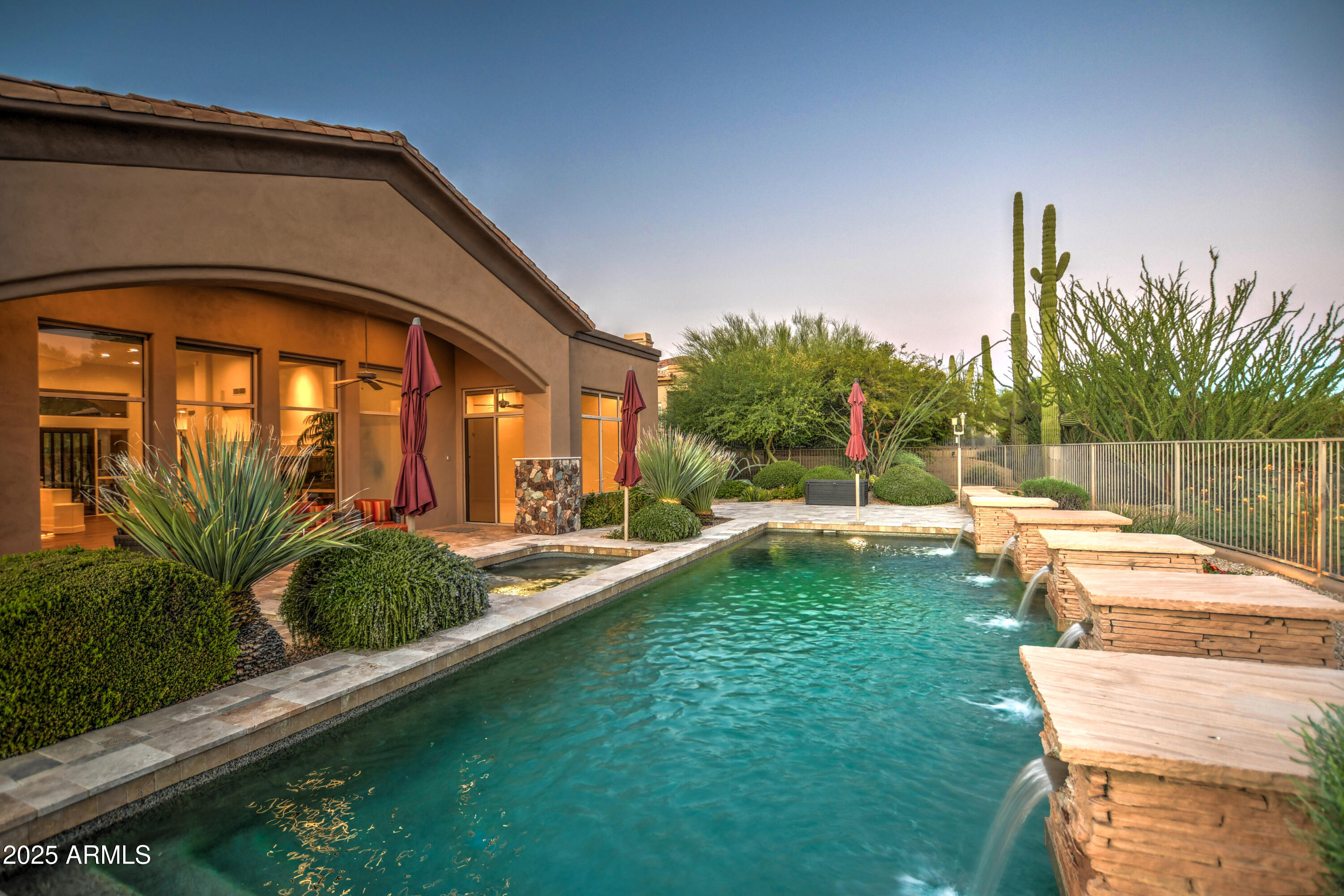 9671 East Monument Drive Scottsdale, AZ 85262 - Photo 92 of 124 Twilight 27