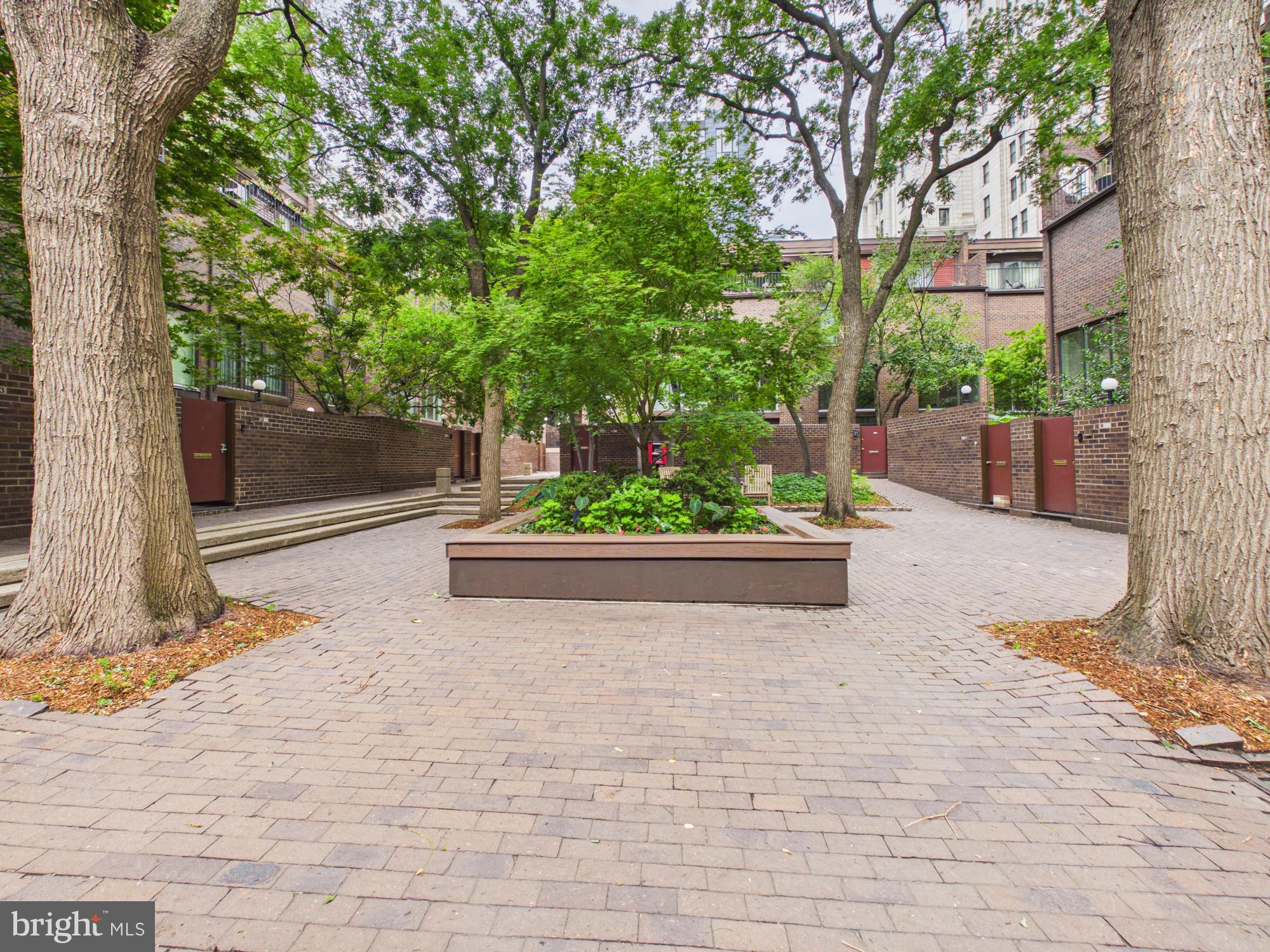 St James Court, Unit 1 Philadelphia, PA 19106 - Photo 28 of 30