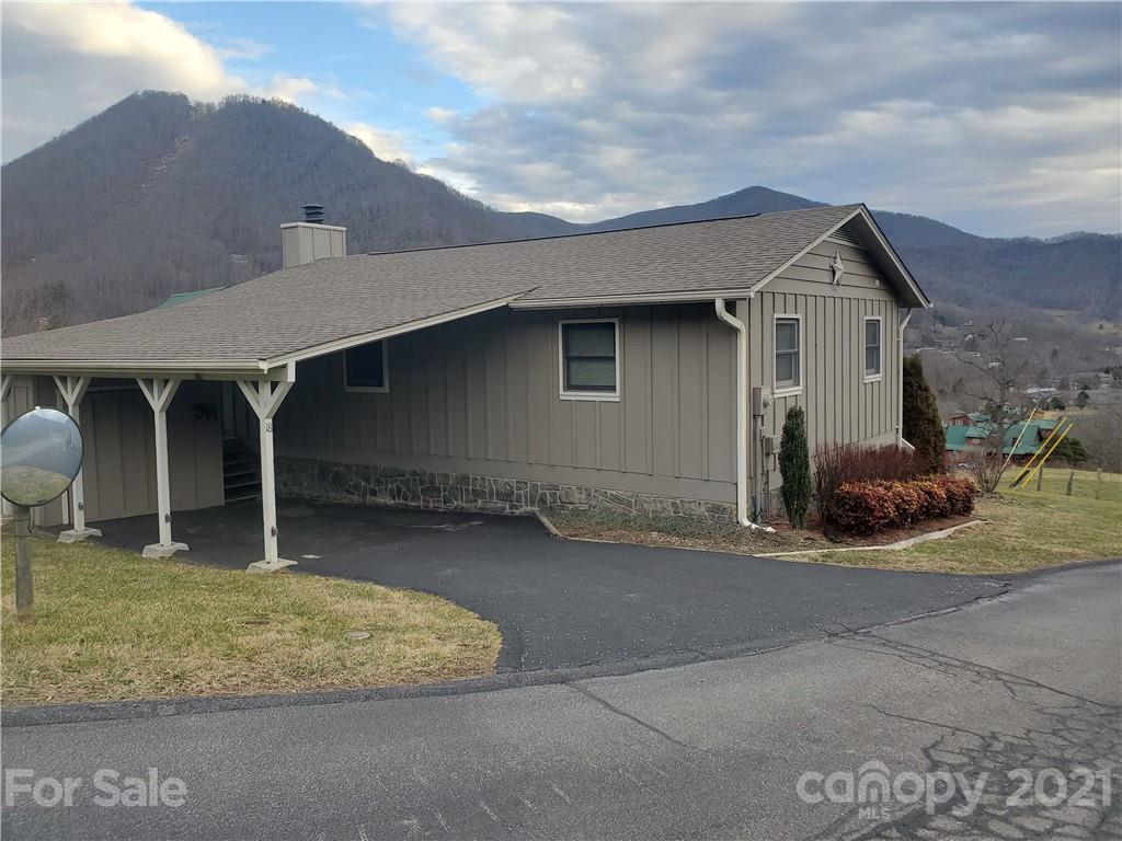 18 Stoney Ridge Loop Maggie Valley, NC 28751 - Photo 1 of 12