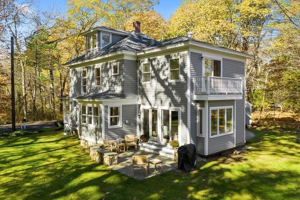 14 Woodland Road Andover, MA 01810 - Photo 2 of 33 Gallery Image 2