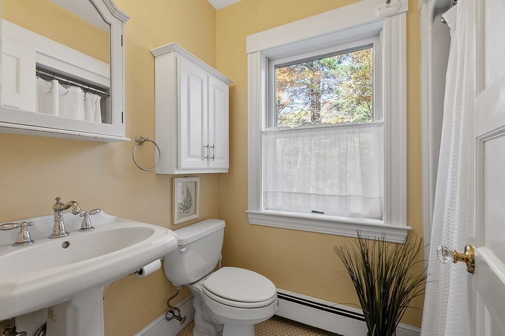 14 Woodland Road Andover, MA 01810 - Photo 25 of 33 Gallery Image 25