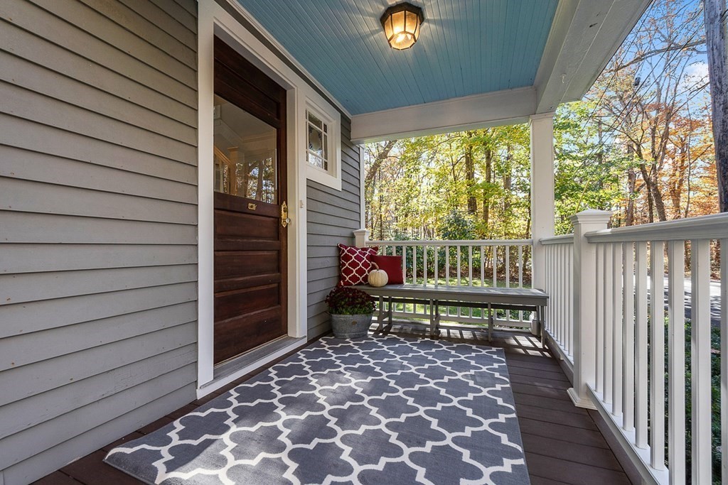 14 Woodland Road Andover, MA 01810 - Photo 4 of 33 Gallery Image 4