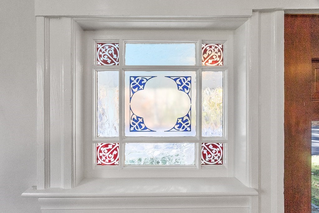 14 Woodland Road Andover, MA 01810 - Photo 7 of 33 Gallery Image 7