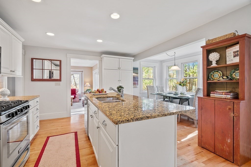 14 Woodland Road Andover, MA 01810 - Photo 8 of 33 Gallery Image 8