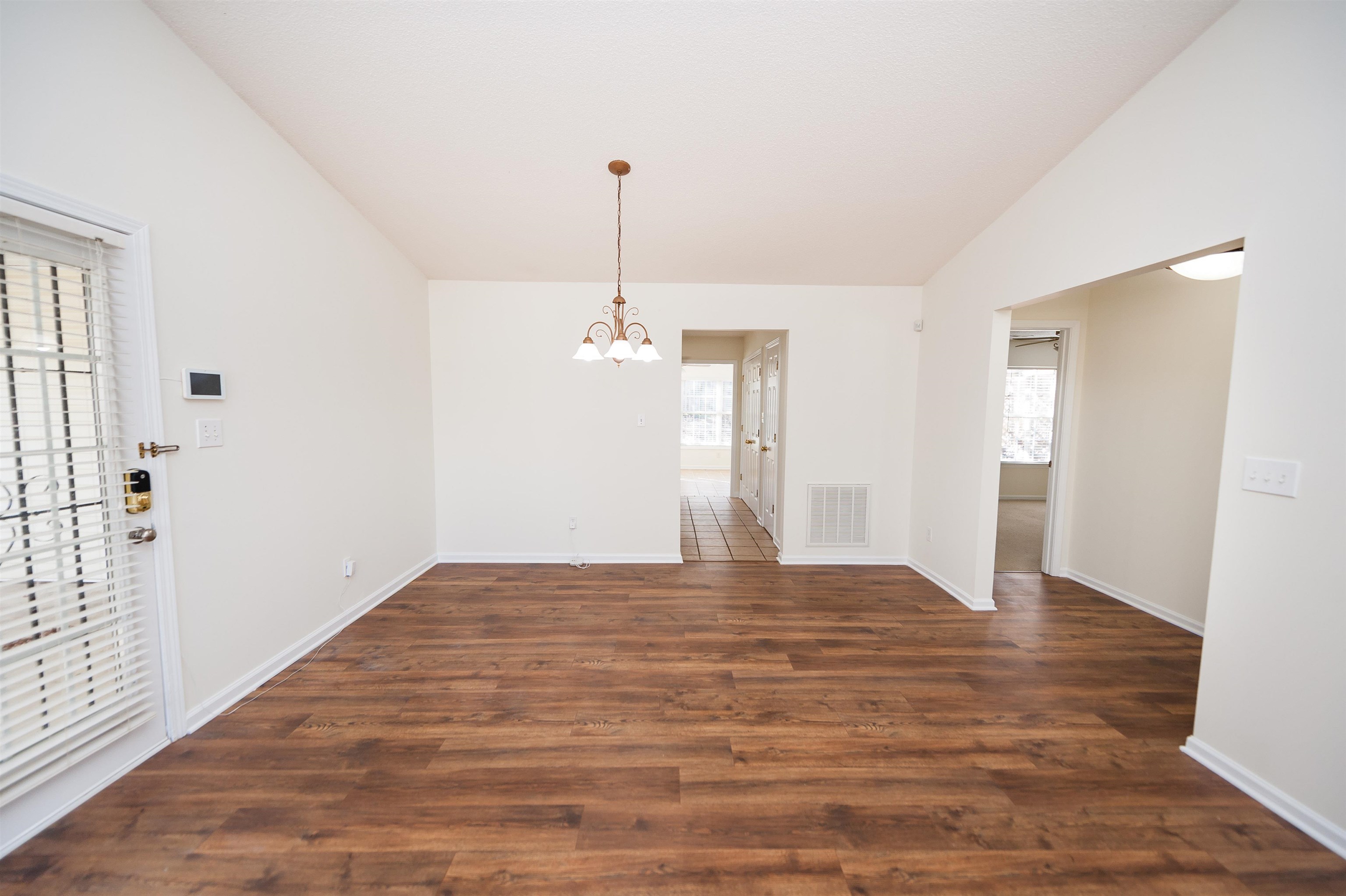 708 Larado Court Moore, SC 29369 - Photo 5 of 27