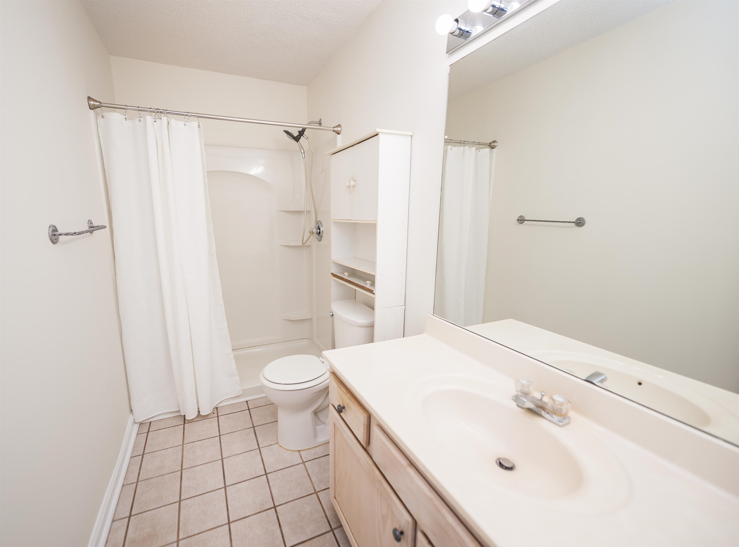 708 Larado Court Moore, SC 29369 - Photo 10 of 27