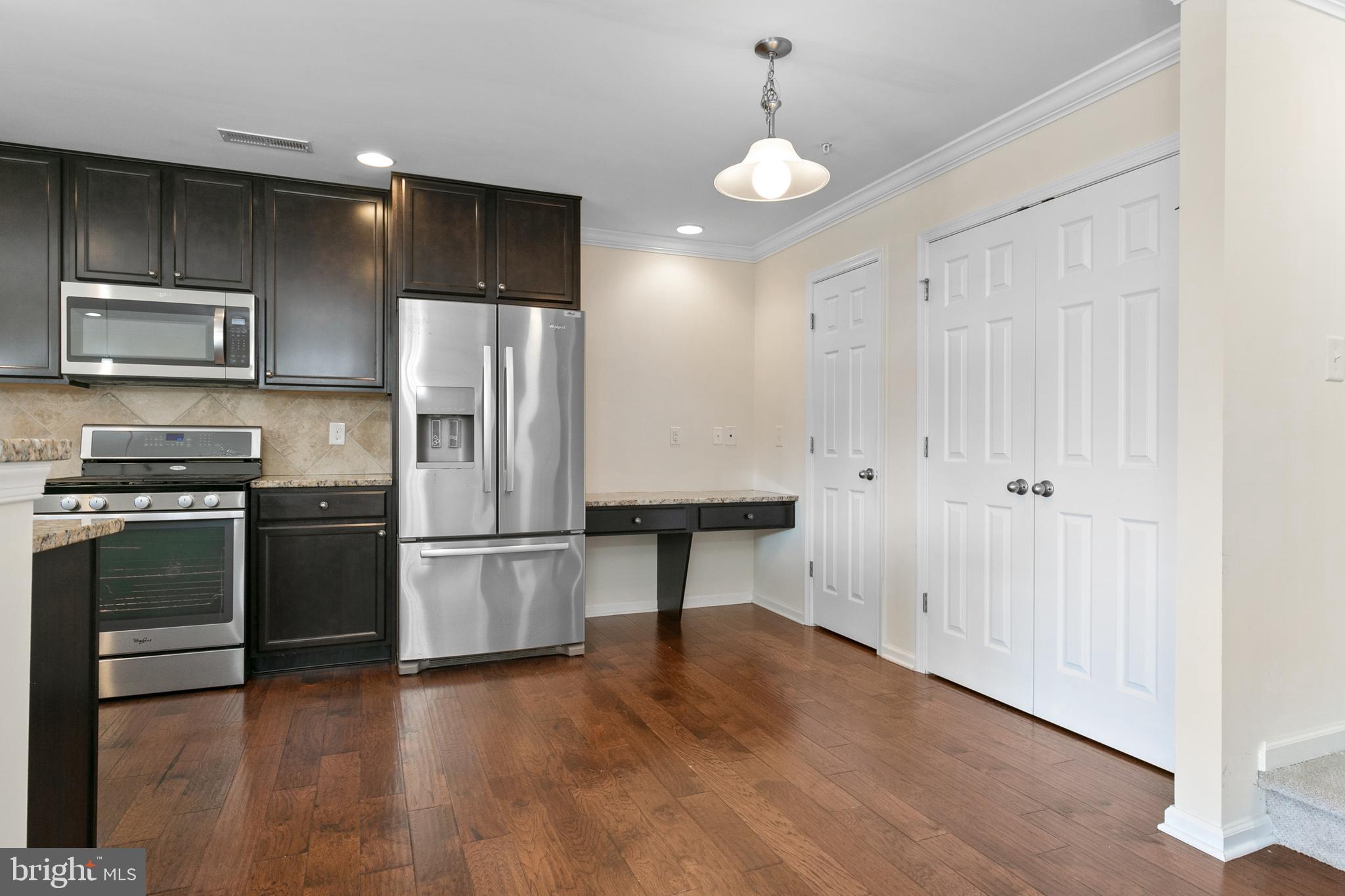 306 Lexington Road Swedesboro, NJ 08085 - Photo 16 of 26 Gallery Image 16