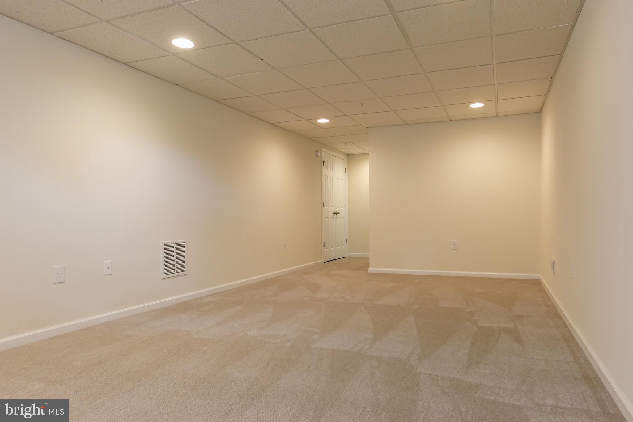 306 Lexington Road Swedesboro, NJ 08085 - Photo 26 of 26 Gallery Image 26