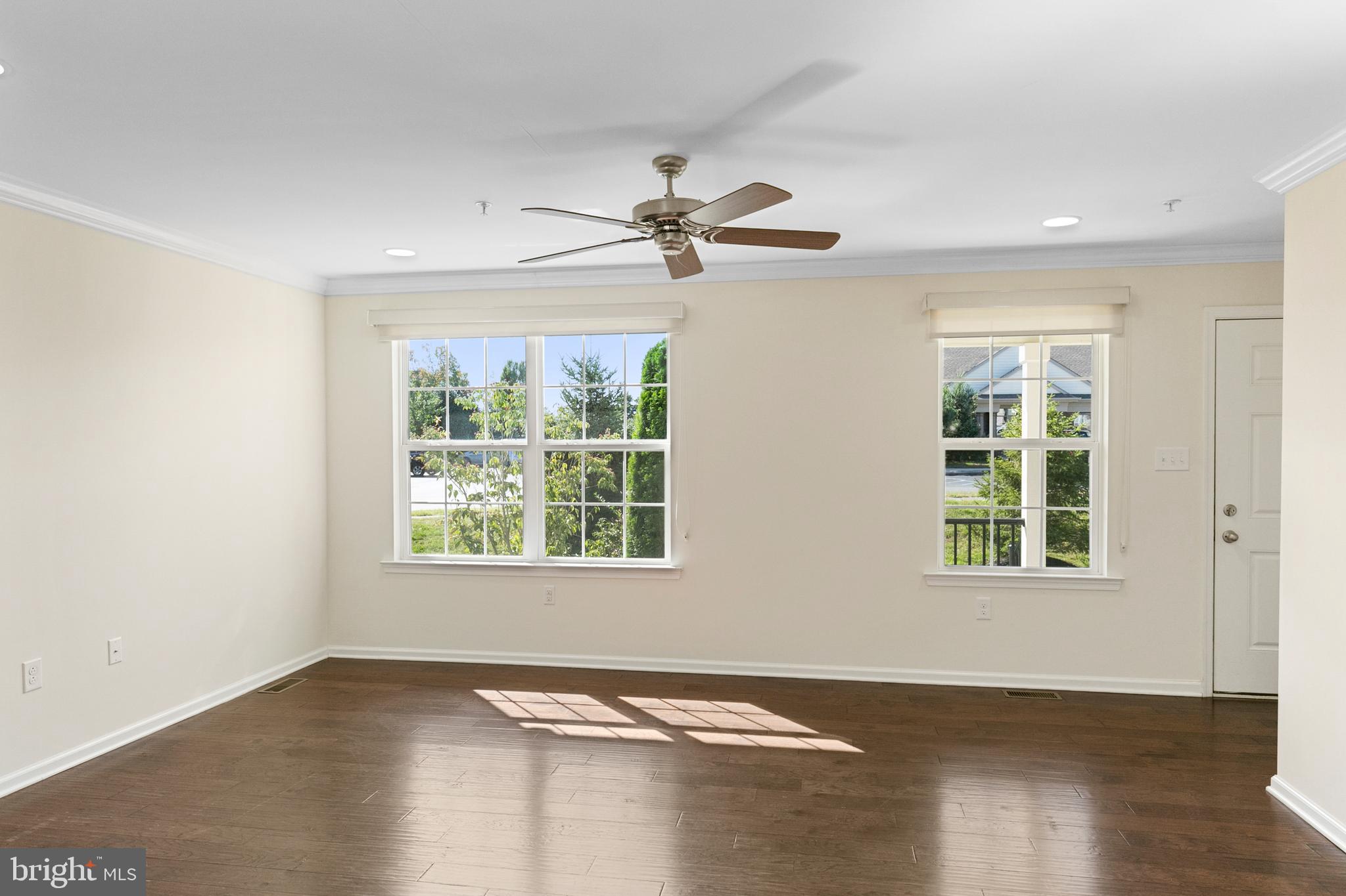 306 Lexington Road Swedesboro, NJ 08085 - Photo 7 of 26 Gallery Image 7
