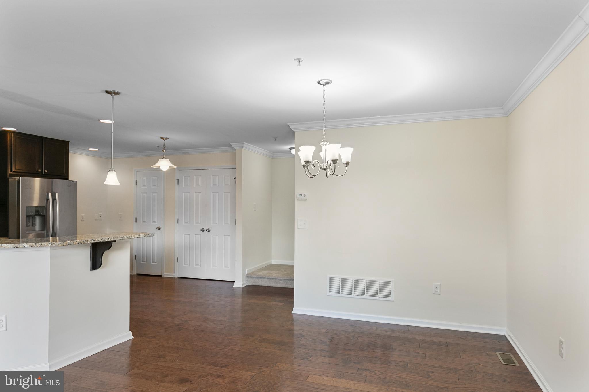 306 Lexington Road Swedesboro, NJ 08085 - Photo 10 of 26 Gallery Image 10