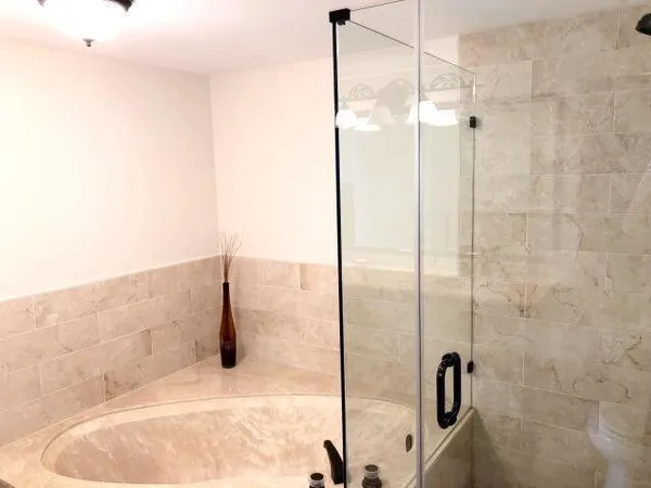 $3,000 | 4200 North Ocean Drive, Unit 2101, Riviera Beach, FL 33404