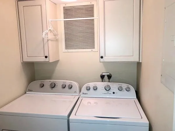 $3,000 | 4200 North Ocean Drive, Unit 2101, Riviera Beach, FL 33404