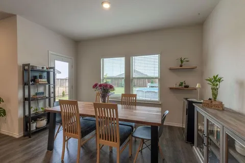 $285,000 | 1302 Delmita Drive, Forney, TX 75126