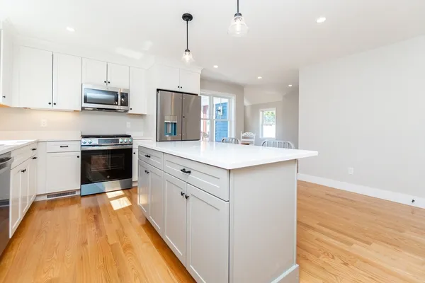 $1,025,000 | 28 Fairview Avenue, Ipswich, MA 01938