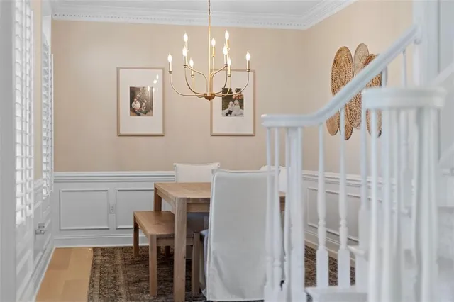 a view of entryway and hall