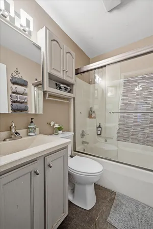 $269,900 | 2258 Iris Street, Portage, IN 46368