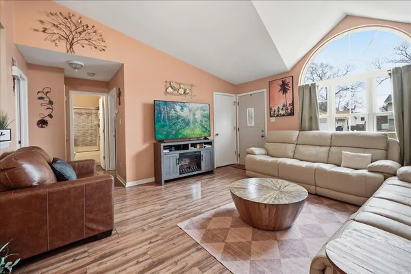 $269,900 | 2258 Iris Street, Portage, IN 46368