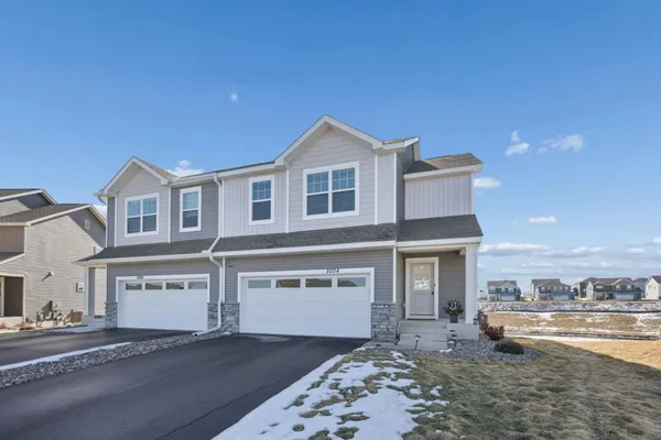 $429,900 | 2004 Clearwater Terrace, Shakopee, MN 55379
