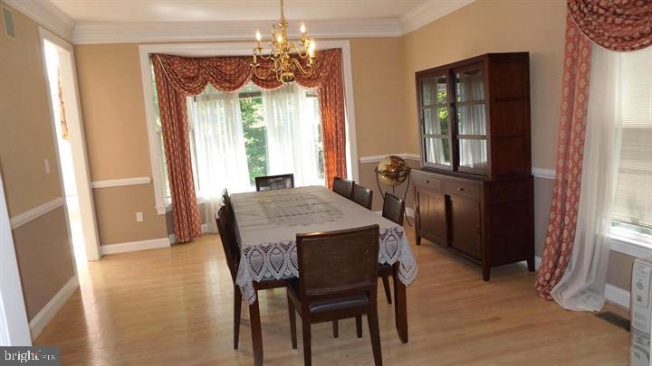 9412 Spruce Tree Circle Bethesda, MD 20814 - Photo 24 of 53