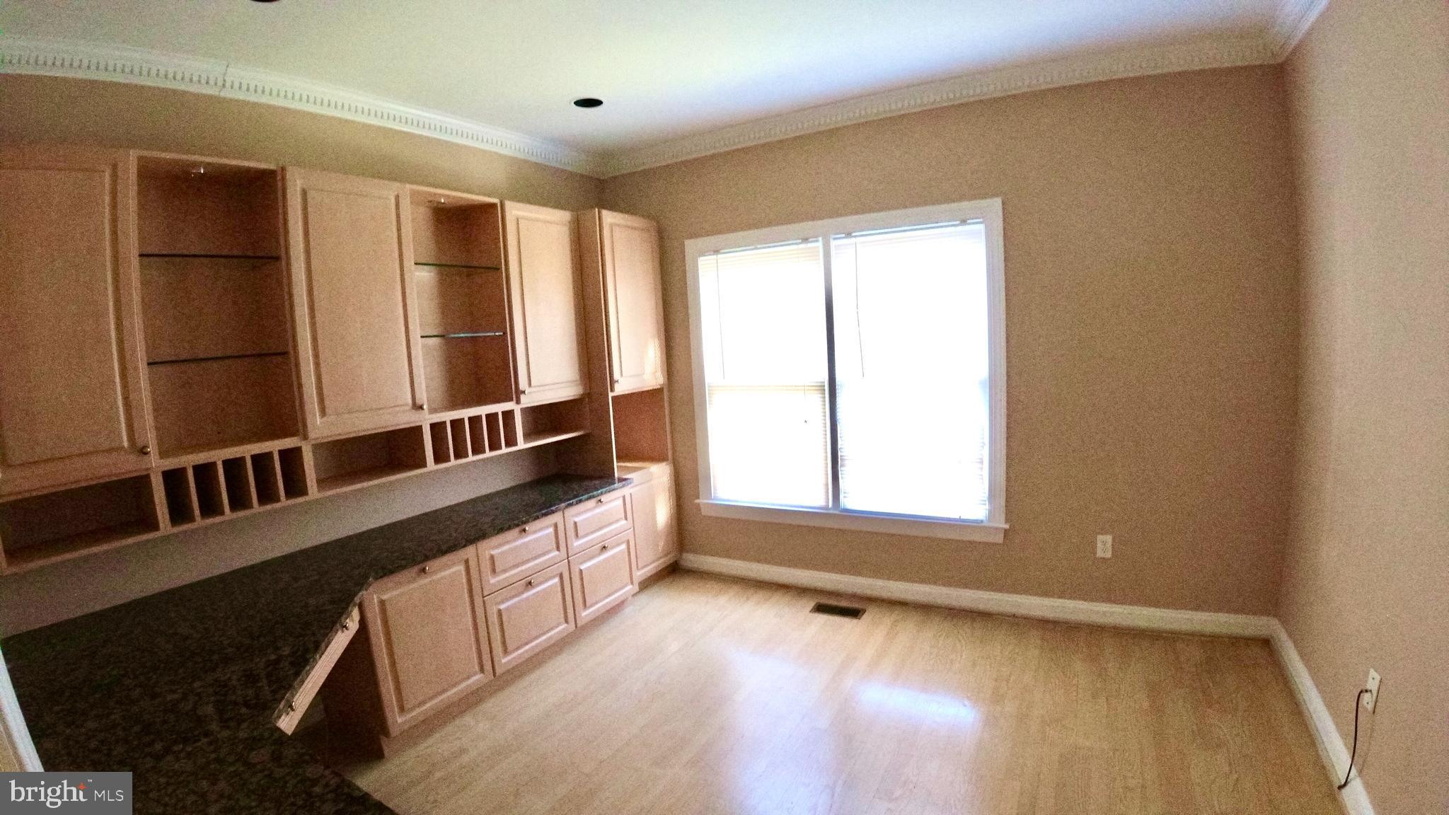 9412 Spruce Tree Circle Bethesda, MD 20814 - Photo 28 of 53