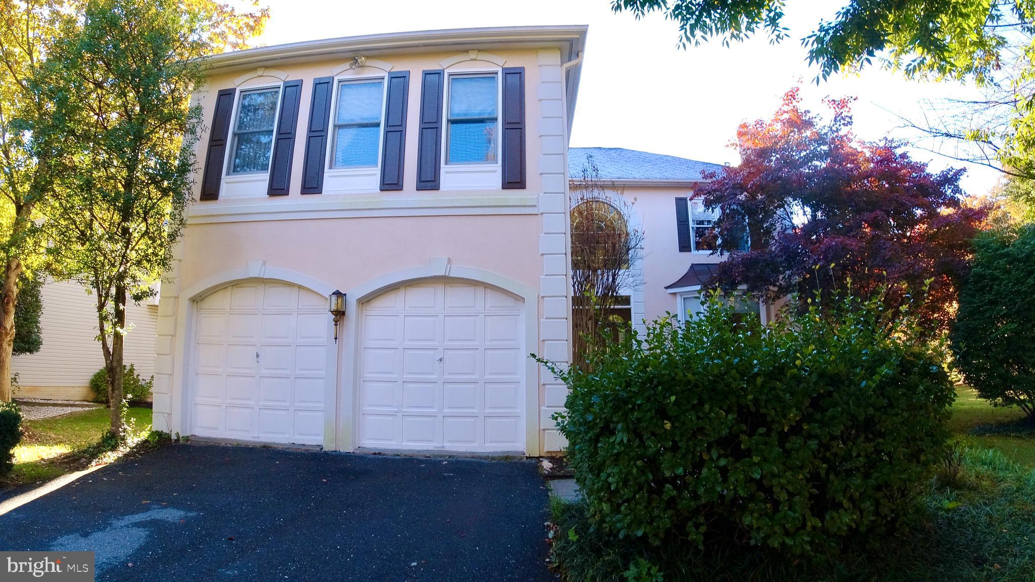 9412 Spruce Tree Circle Bethesda, MD 20814 - Photo 3 of 53