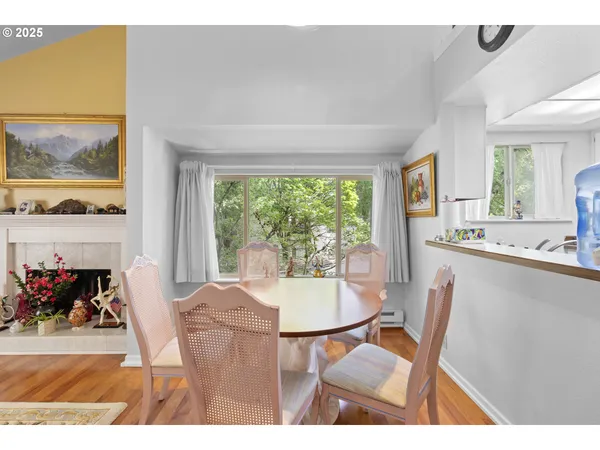 $305,000 | 10137 Southwest Trapper Terrace, Beaverton, OR 97008