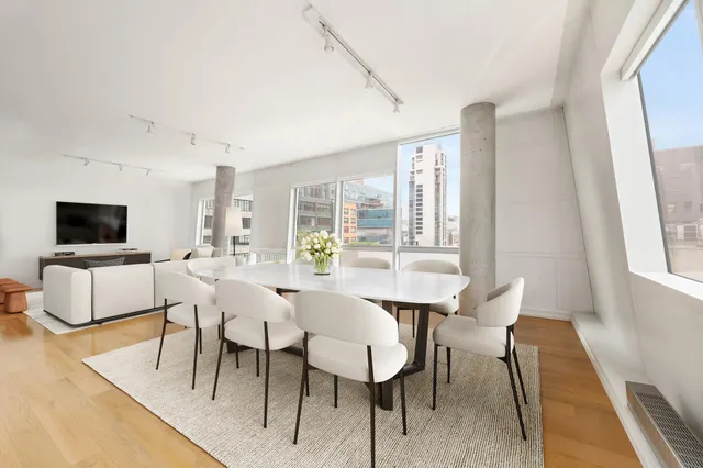 $3,875,000 | 245 10th Avenue, Unit 5W | Chelsea