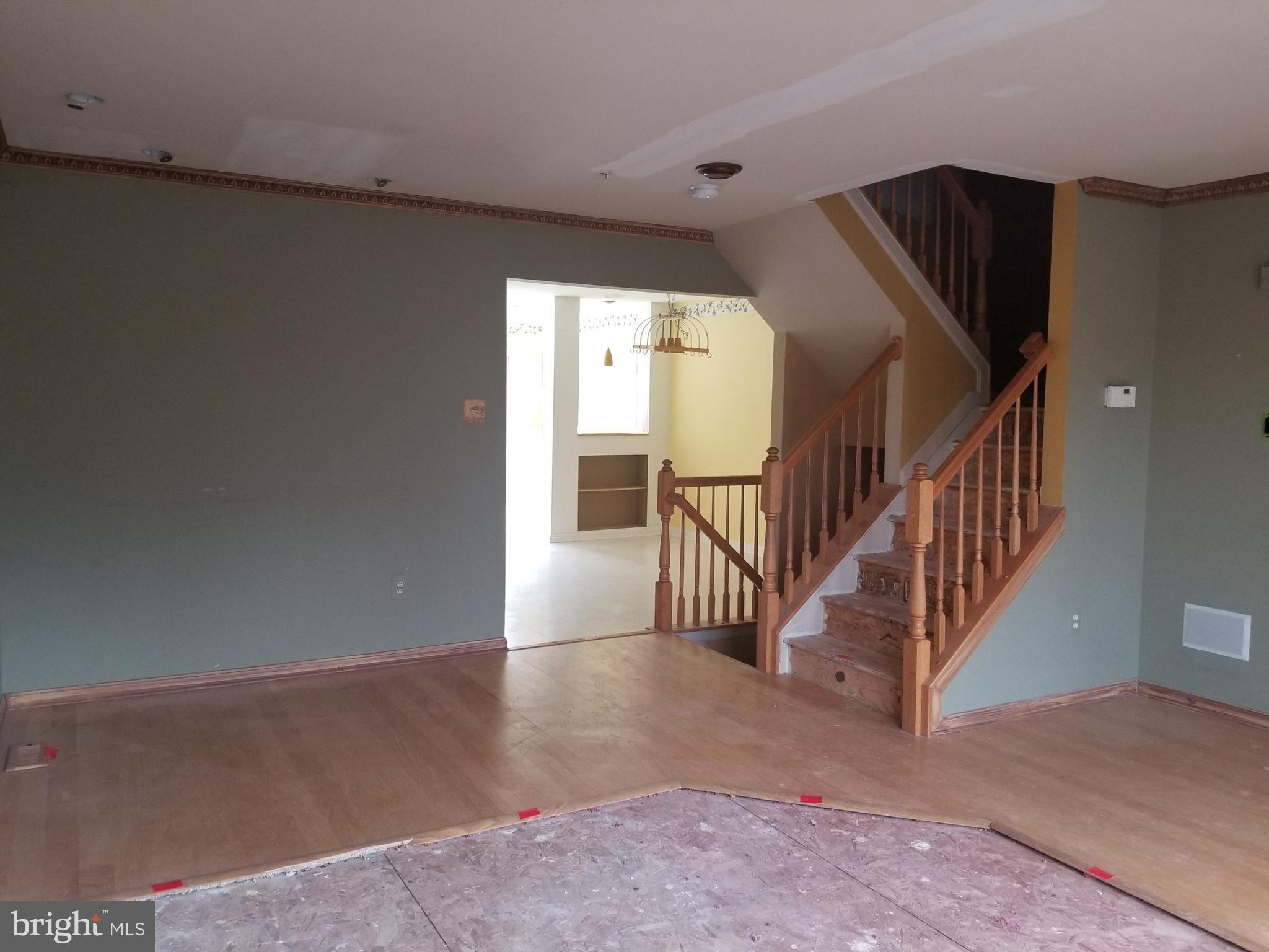 2436 Beaver Crossing Road Edgewood, MD 21040 - Photo 5 of 30 Living Room