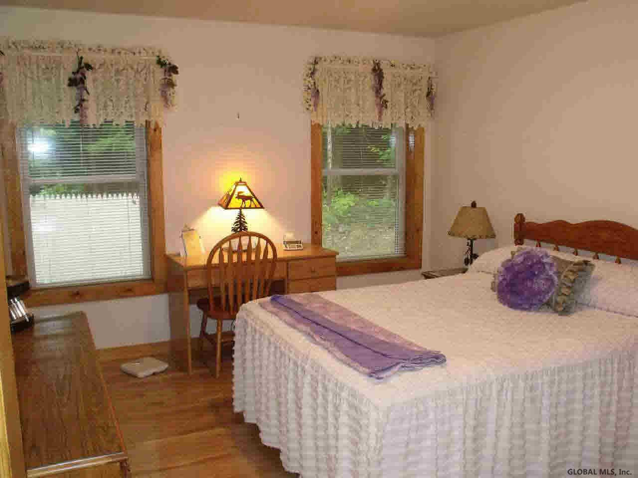 Photo 7
