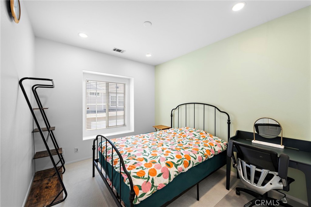 15 Strawflower Street Ladera Ranch, CA 92694 - Photo 16 of 42