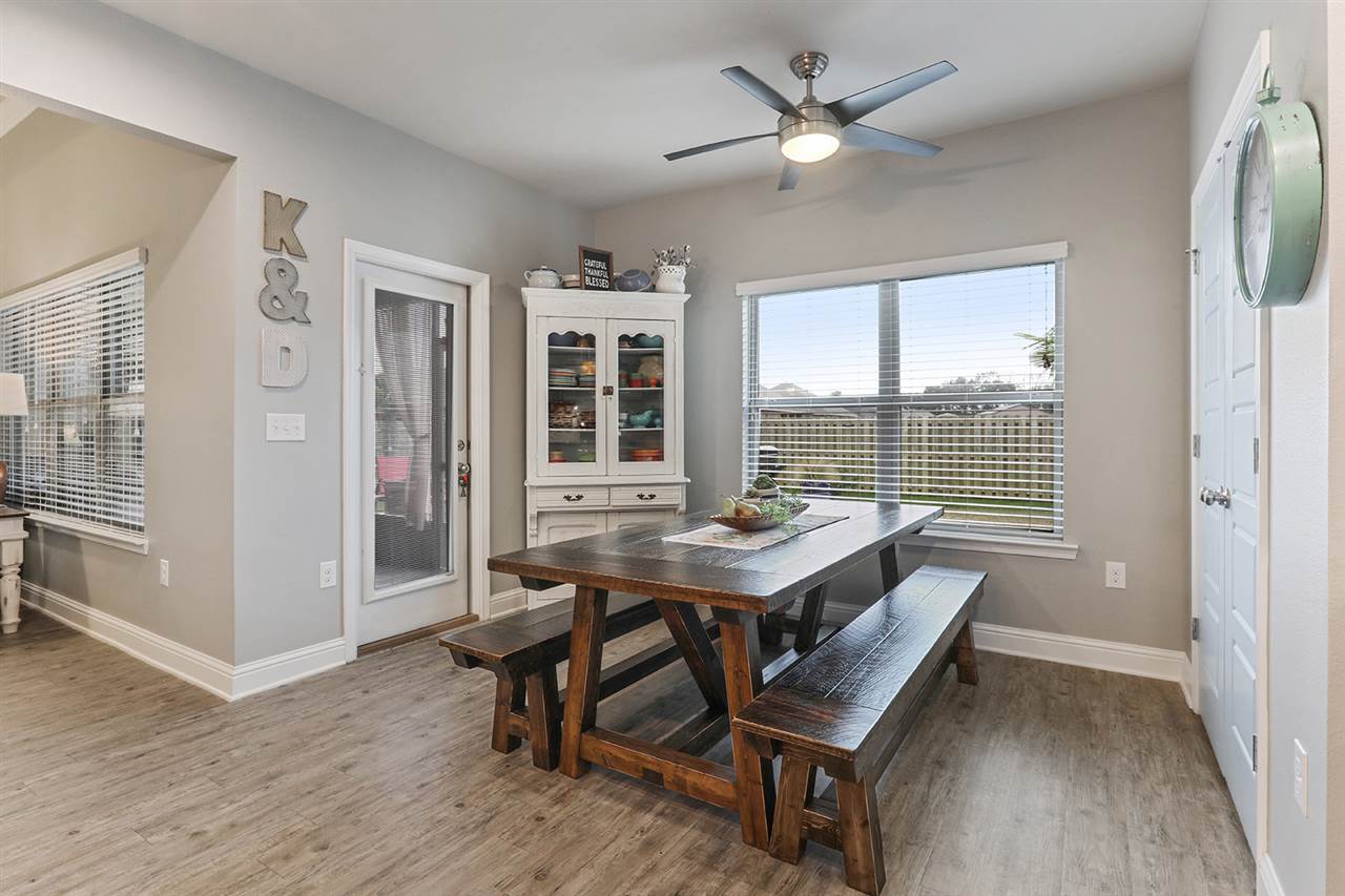 19103 Tralee Court Foley, AL 36535 - Photo 4 of 13 Breakfast area
