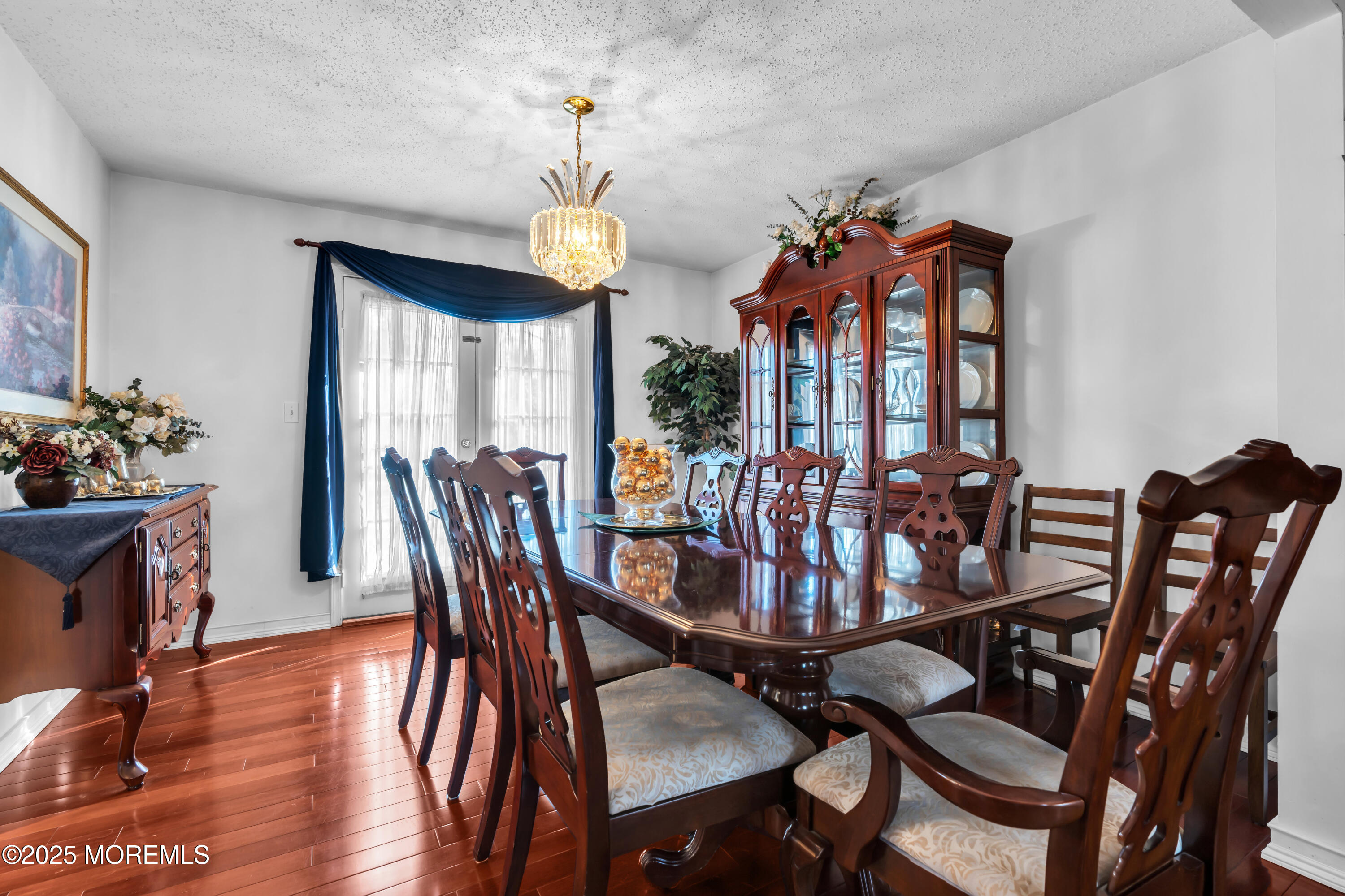 8 Hialeah Court Howell, NJ 07731 - Photo 11 of 58 017_dsc07474_133