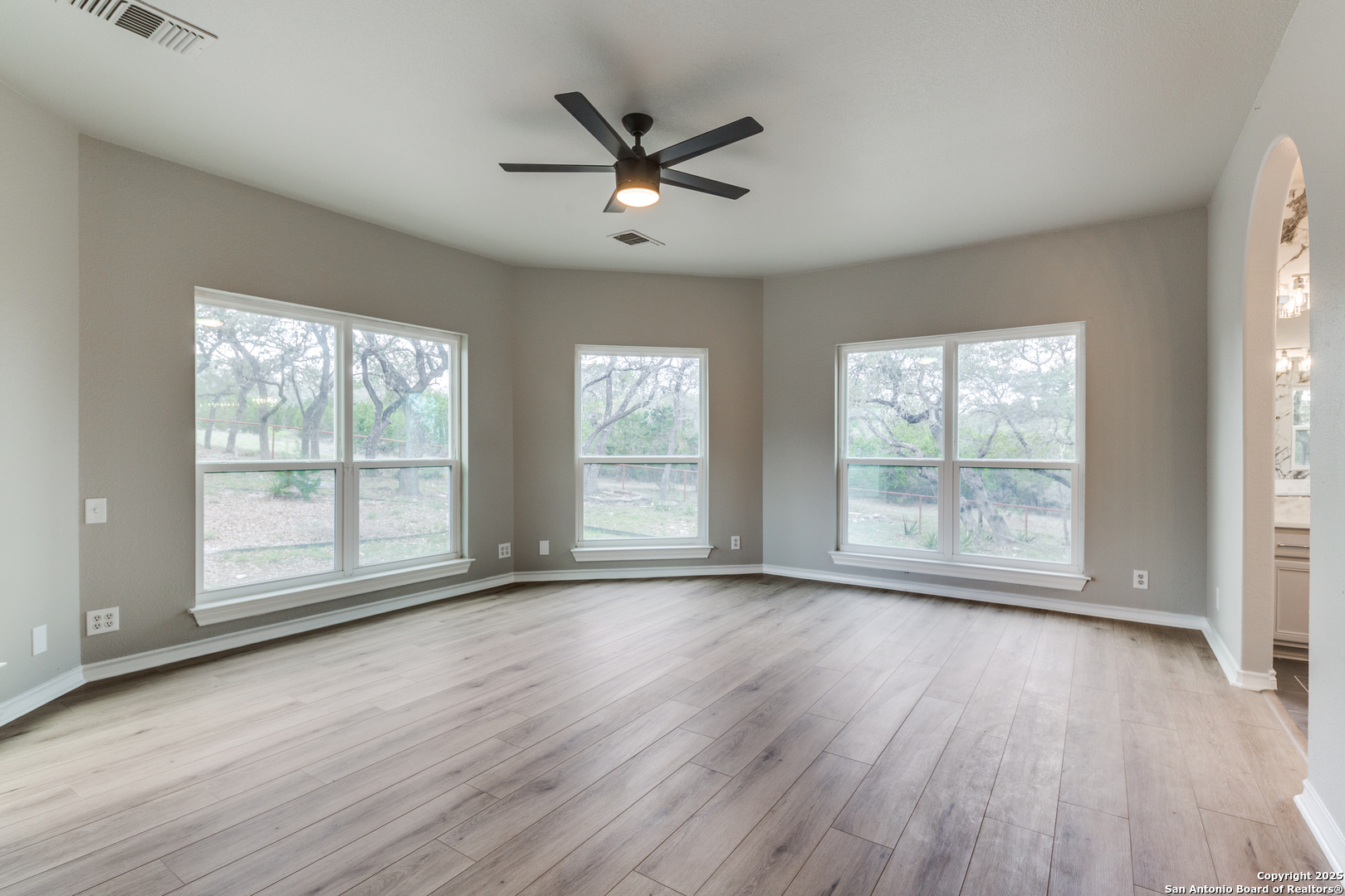 20784 Bluehill Pass Helotes, TX 78023 - Photo 12 of 30
