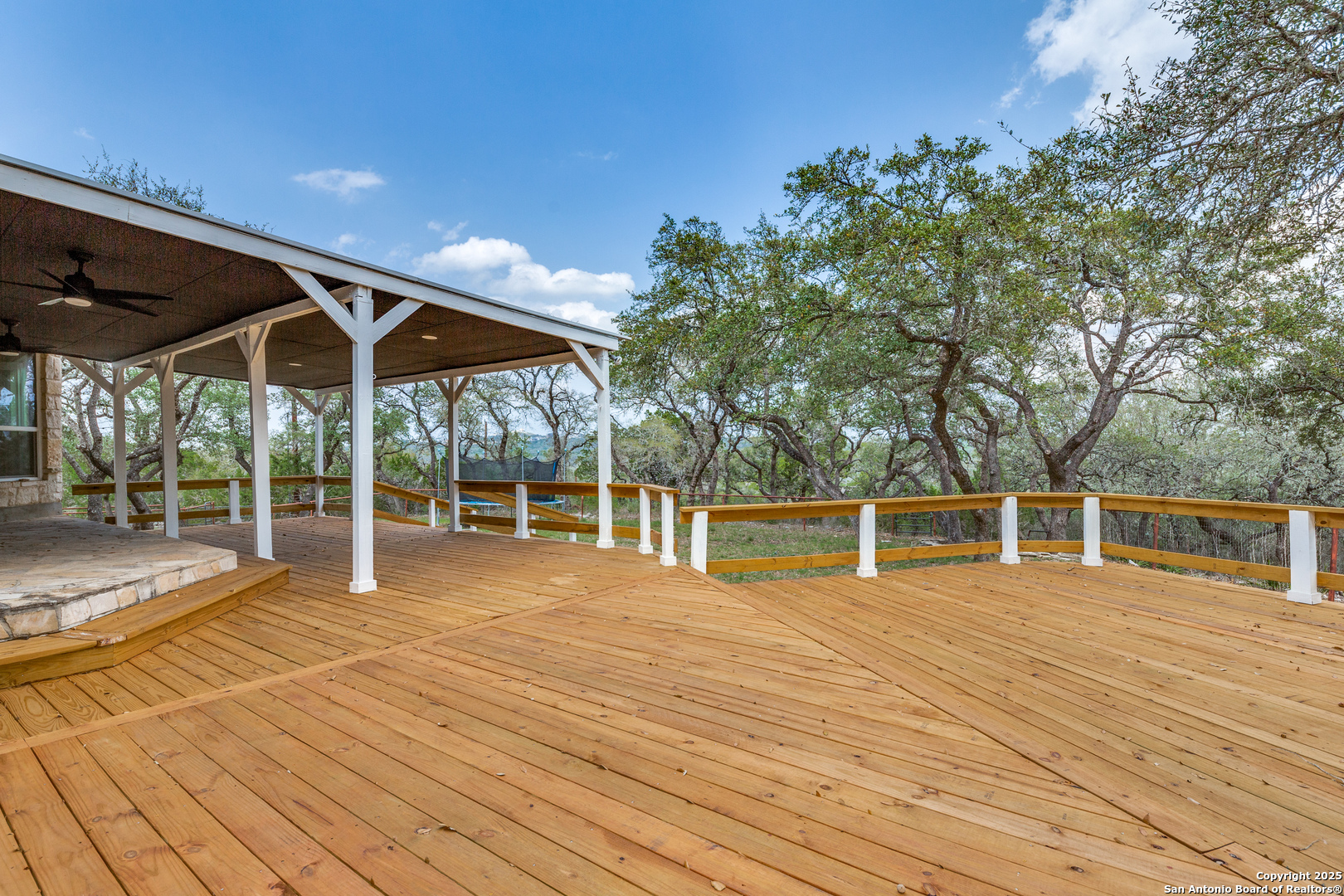 20784 Bluehill Pass Helotes, TX 78023 - Photo 23 of 30