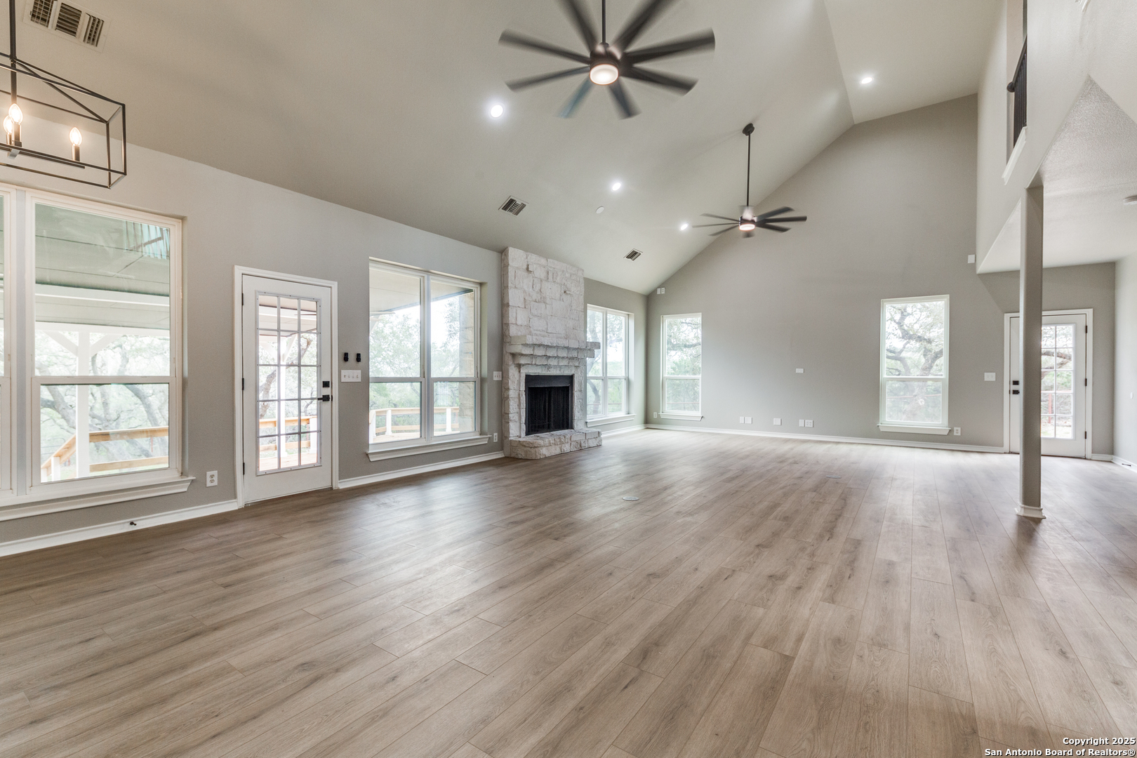 20784 Bluehill Pass Helotes, TX 78023 - Photo 5 of 30