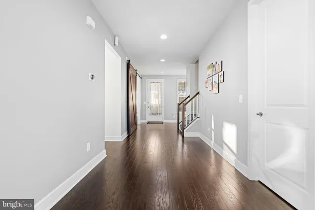 $1,125,000 | 25528 Woodbine Farm Drive, Chantilly, VA 20152