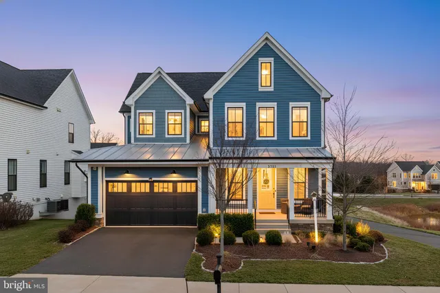 $1,125,000 | 25528 Woodbine Farm Drive, Chantilly, VA 20152