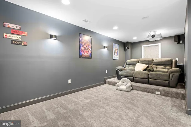 $1,125,000 | 25528 Woodbine Farm Drive, Chantilly, VA 20152