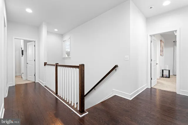 $1,125,000 | 25528 Woodbine Farm Drive, Chantilly, VA 20152