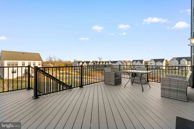 $1,125,000 | 25528 Woodbine Farm Drive, Chantilly, VA 20152