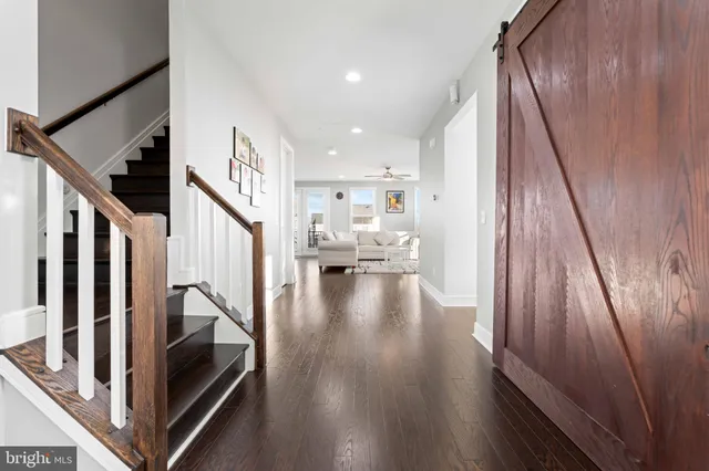 $1,125,000 | 25528 Woodbine Farm Drive, Chantilly, VA 20152